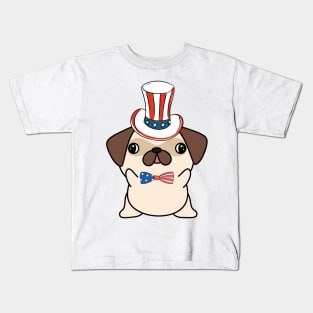 Funny pug dog is wearing uncle sam hat Kids T-Shirt